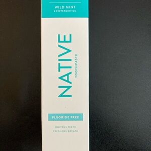 NATIVE Whitening Fluoride Free WILD MINT & Peppermint Oil Toothpaste 4.1 oz